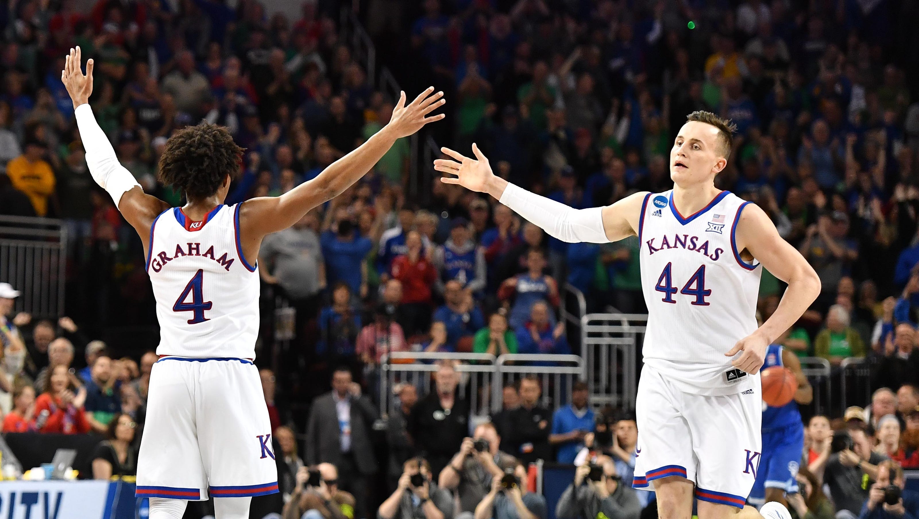 2018 Ncaa Tournament Deandre Ayton Marvin Bagley Iii Among Arizonans