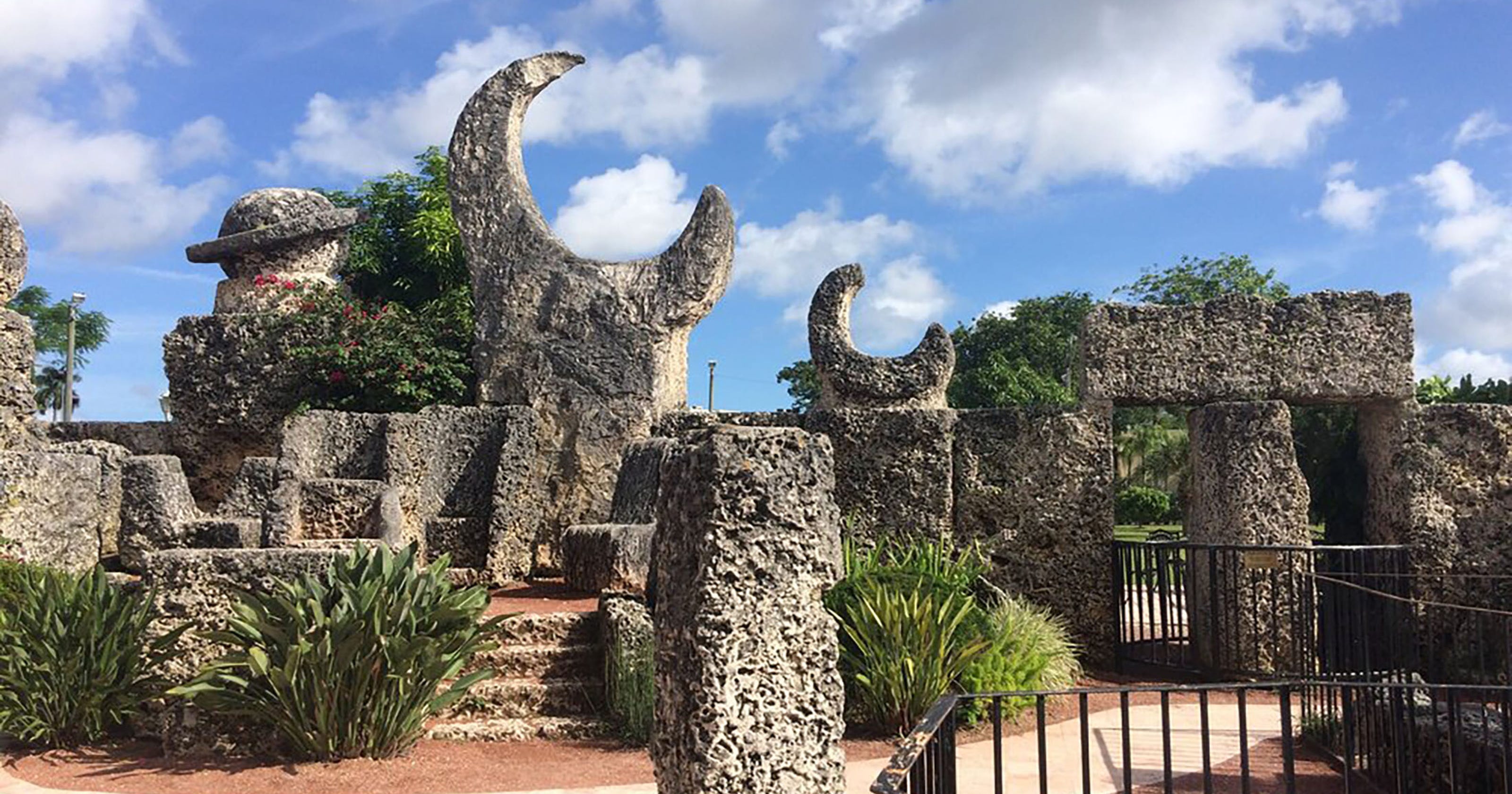 Stay Weird Florida 10 Unique Places To Visit In The Sunshine State