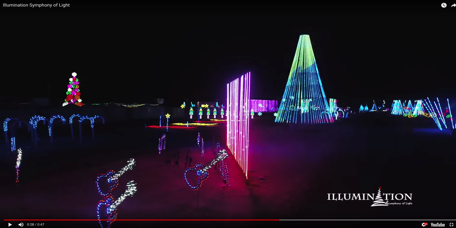 Massive holiday light show opens in north Phoenix