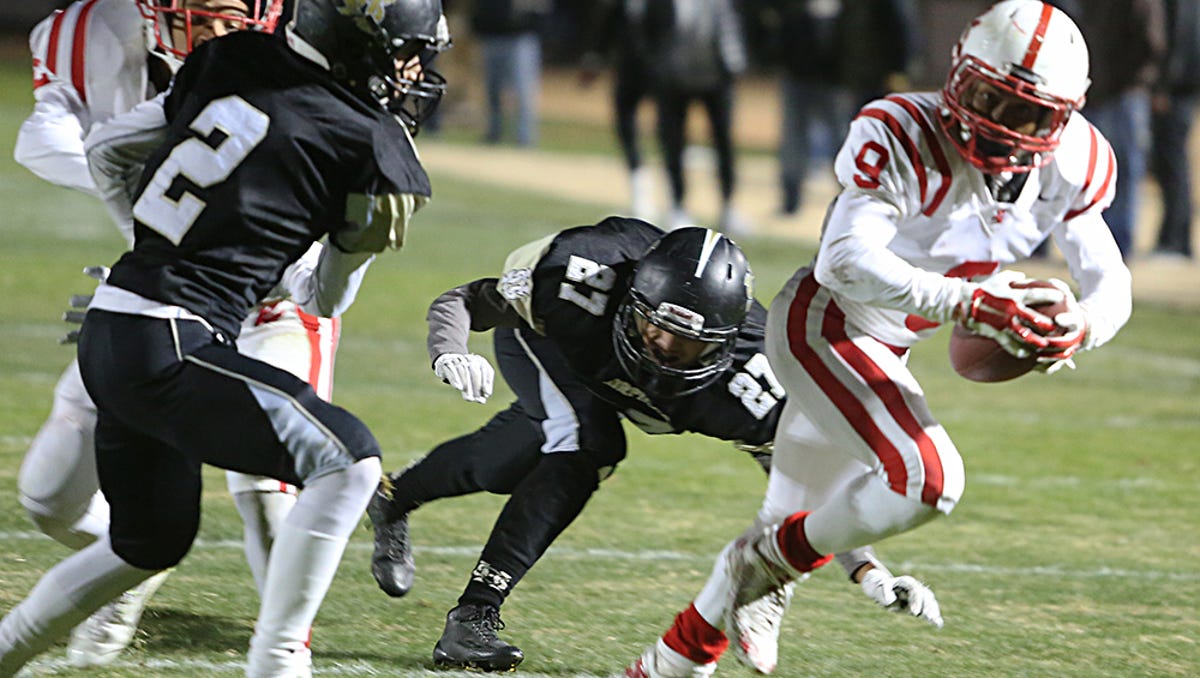 Football Playoffs Palm Springs Indians Squash Hesperia Scorpions