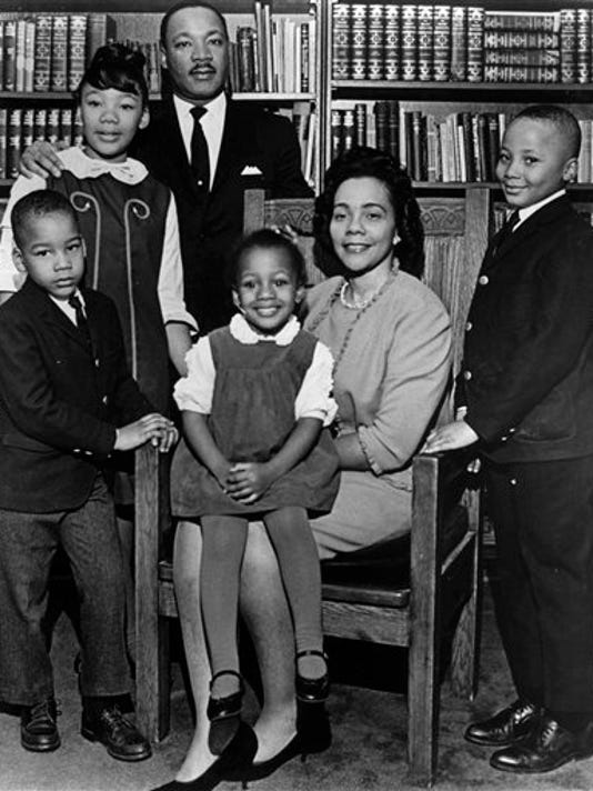 MLK's children try to work out Bible, Nobel prize dispute