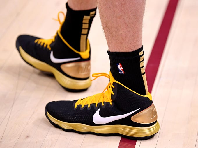 kevin love air force 1
