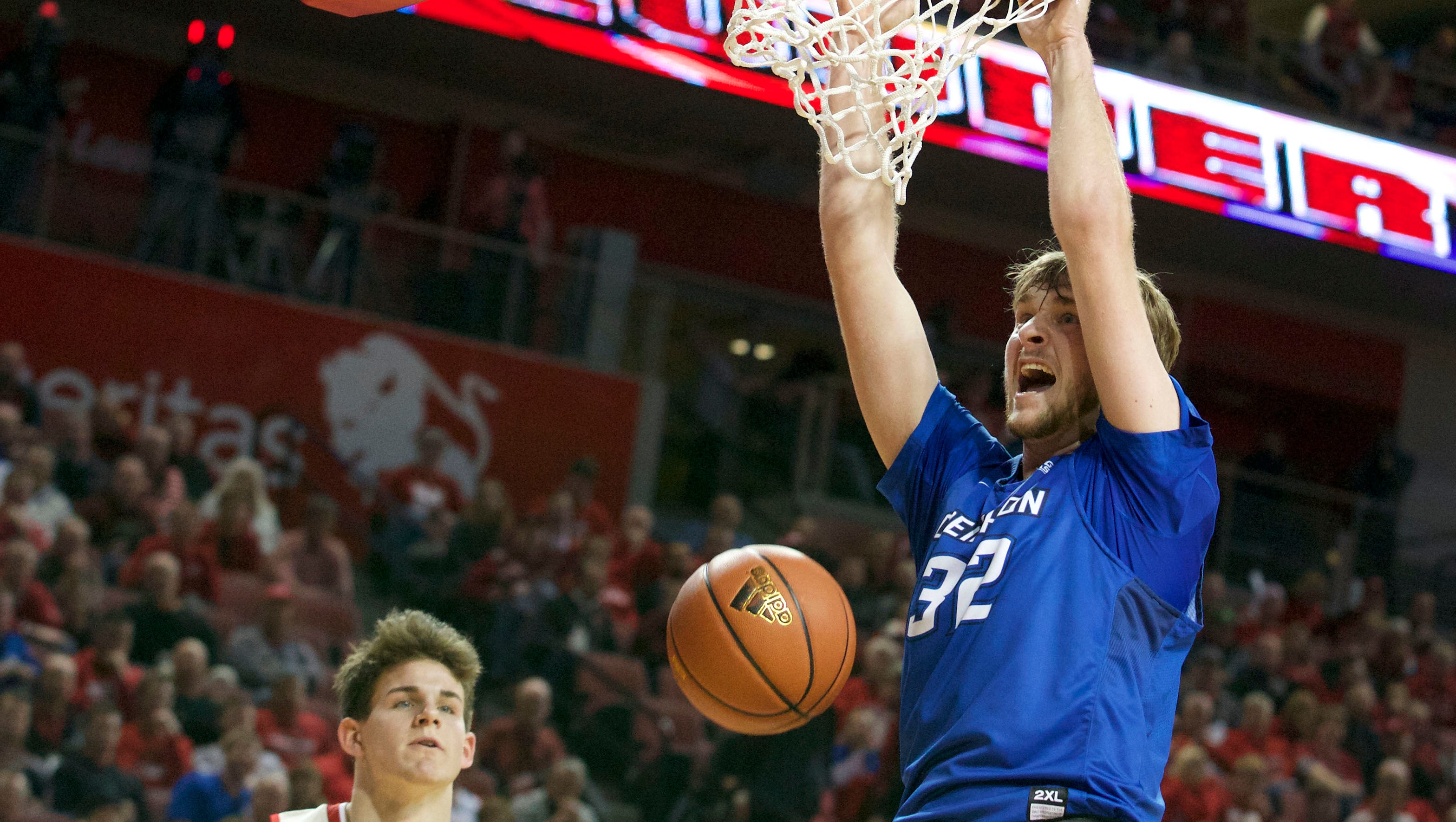 2018 Ncaa Tournament Wisconsin Tie To Each Team In March Madness