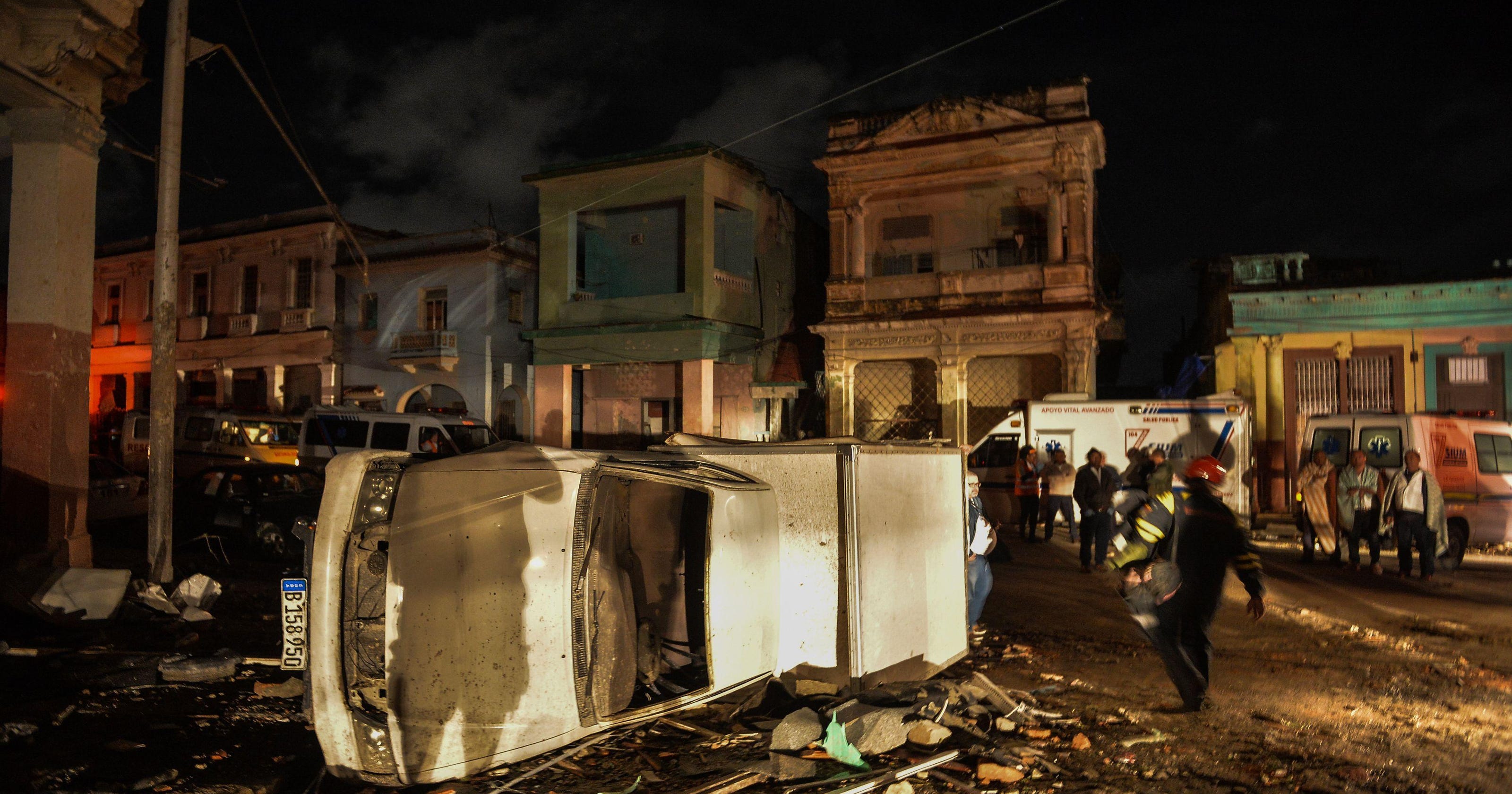 Реальное время куба. Пожар в столице Кубы Гавана. После столкновения в Галване. Куба время сейчас. Куба сейчас фото 2023 год.