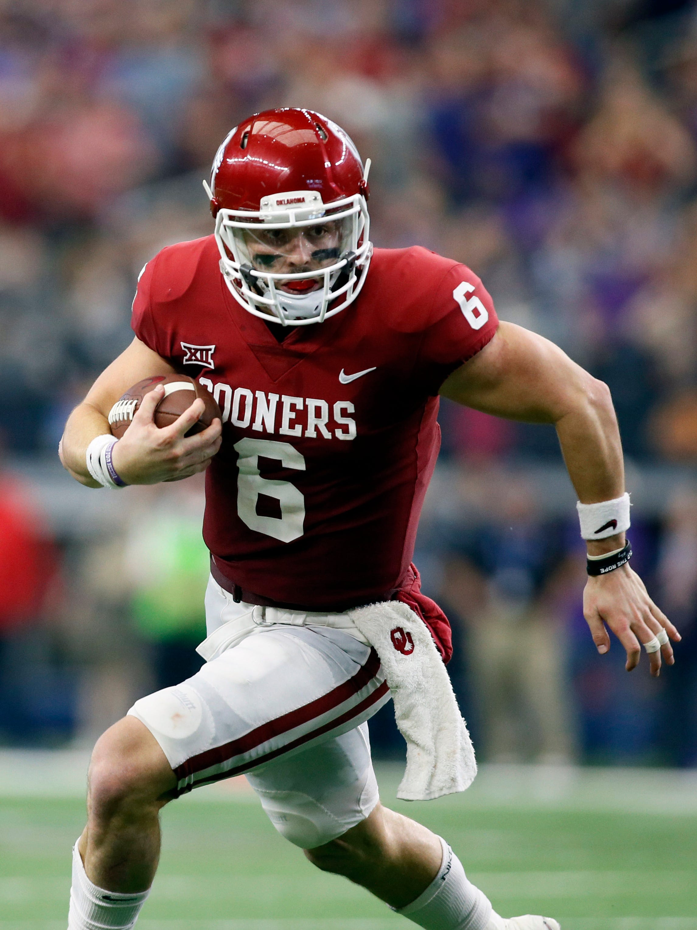 Oklahoma S Baker Mayfield Takes Manning Award As Nation S Top
