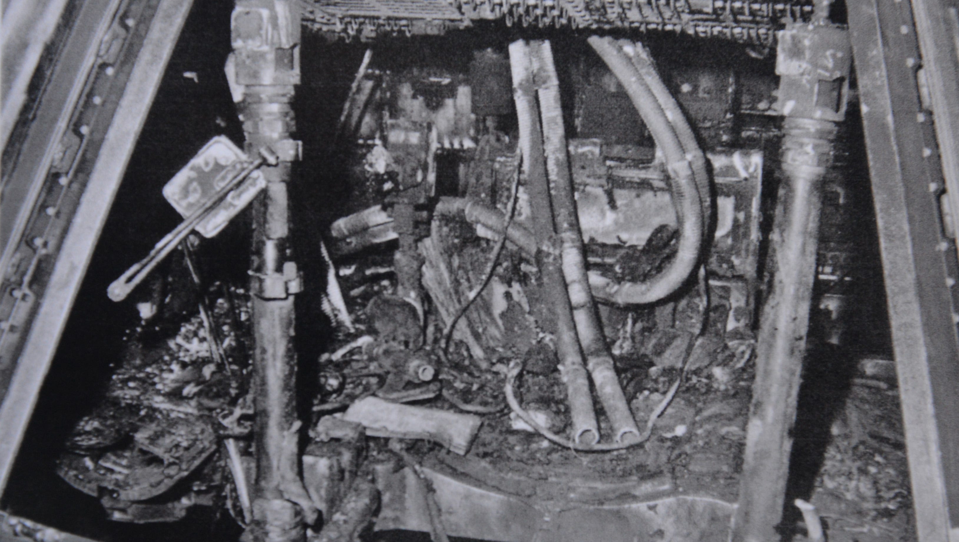 Аполлон 1. Тела астронавтов Аполлон 1. Apollo 1 Fire. Останки экипажа Аполлон 1.