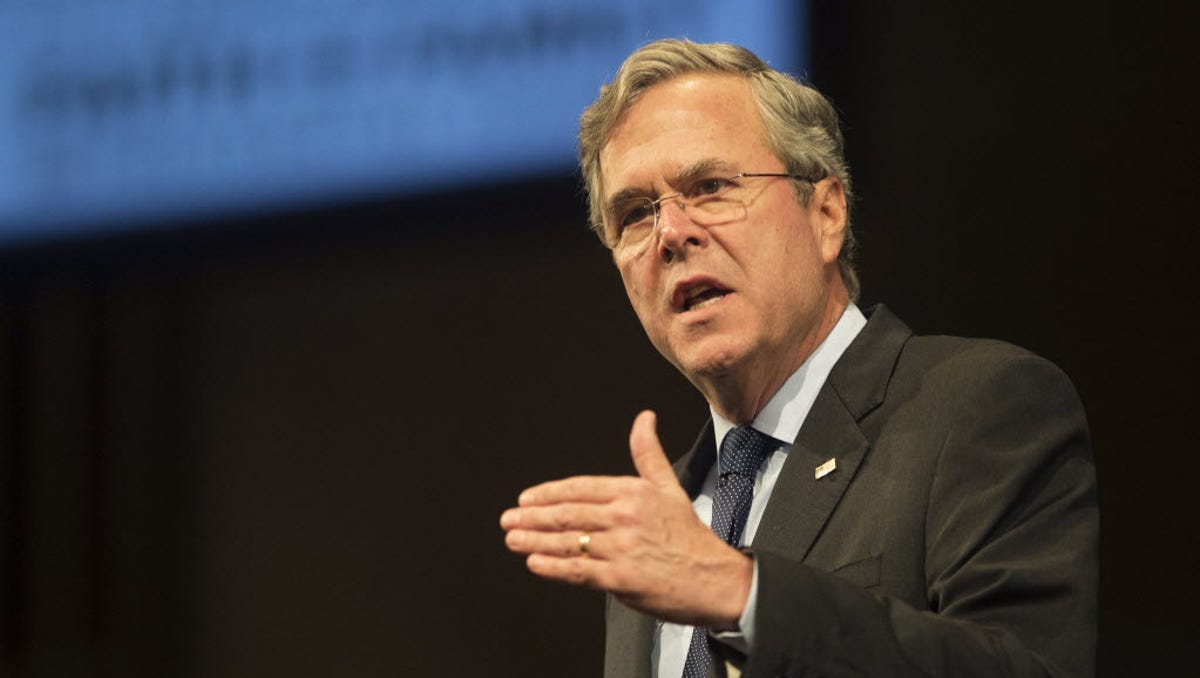 Once revered, Jeb Bush now an object of scorn for refusing to back Trump