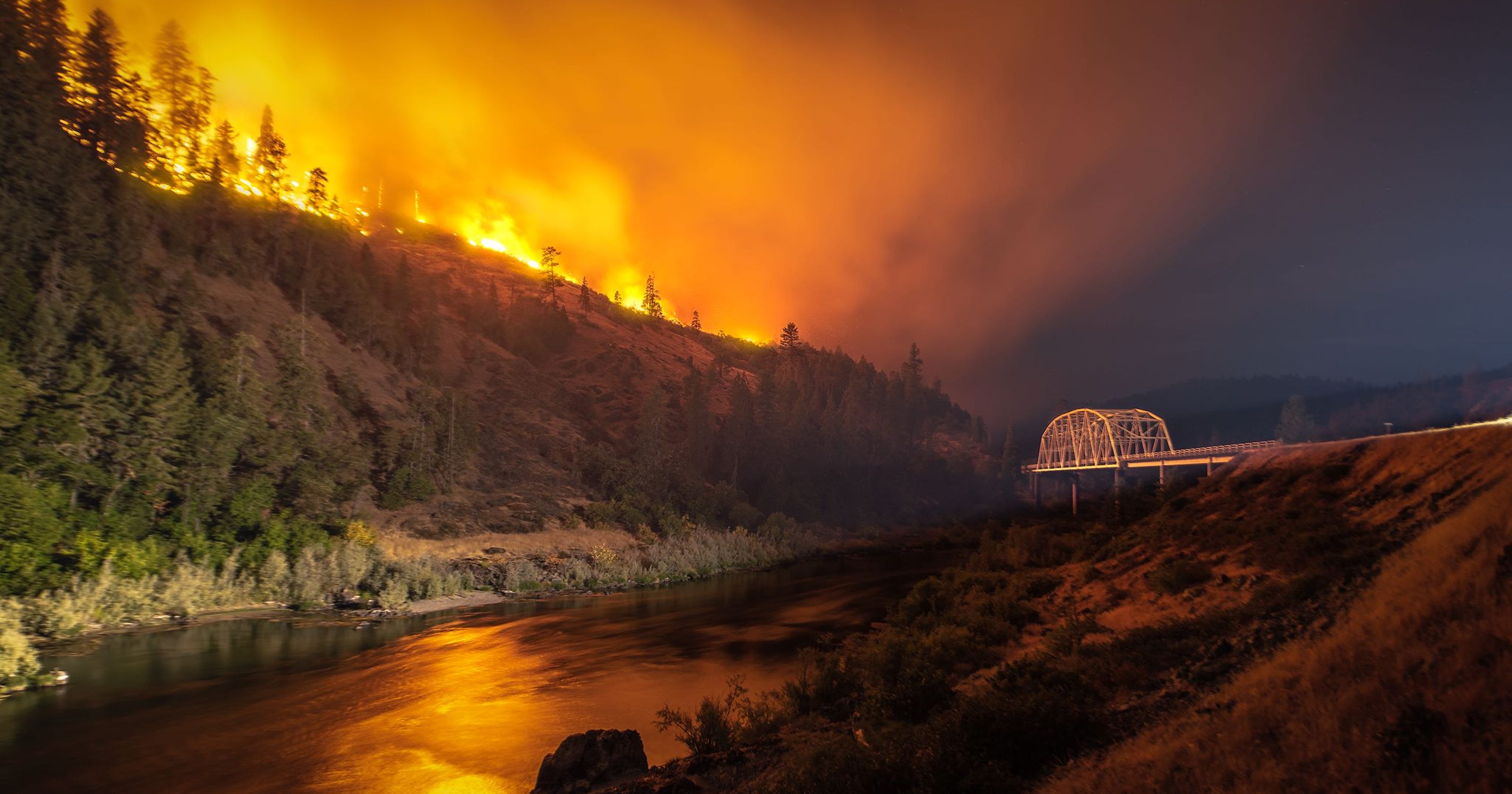 Taylor Creek Fire now 30,000 acres amid firefight on the Rogue River