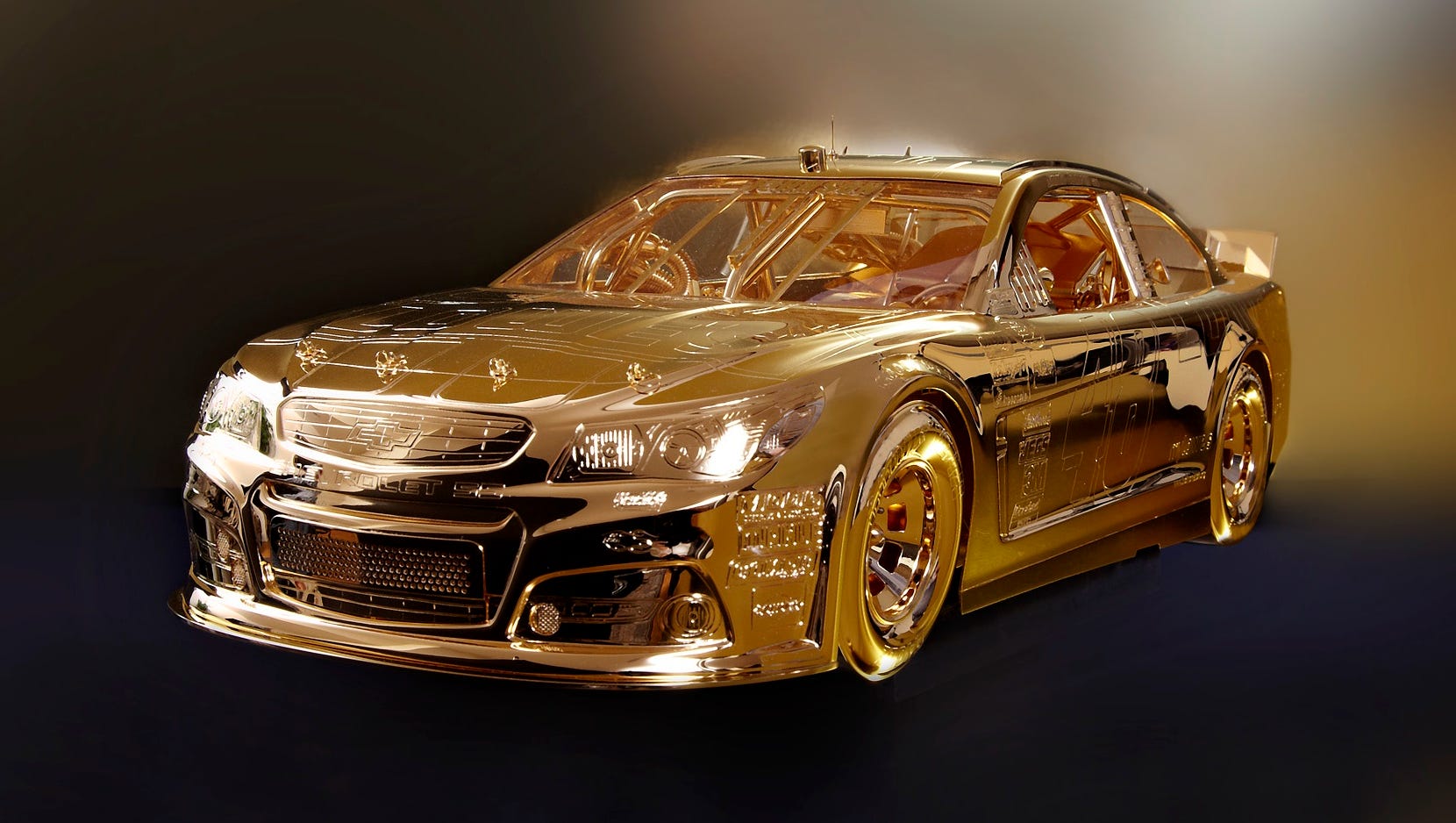 Details Drive Mike Dunlap In Gold Replica Car Creation