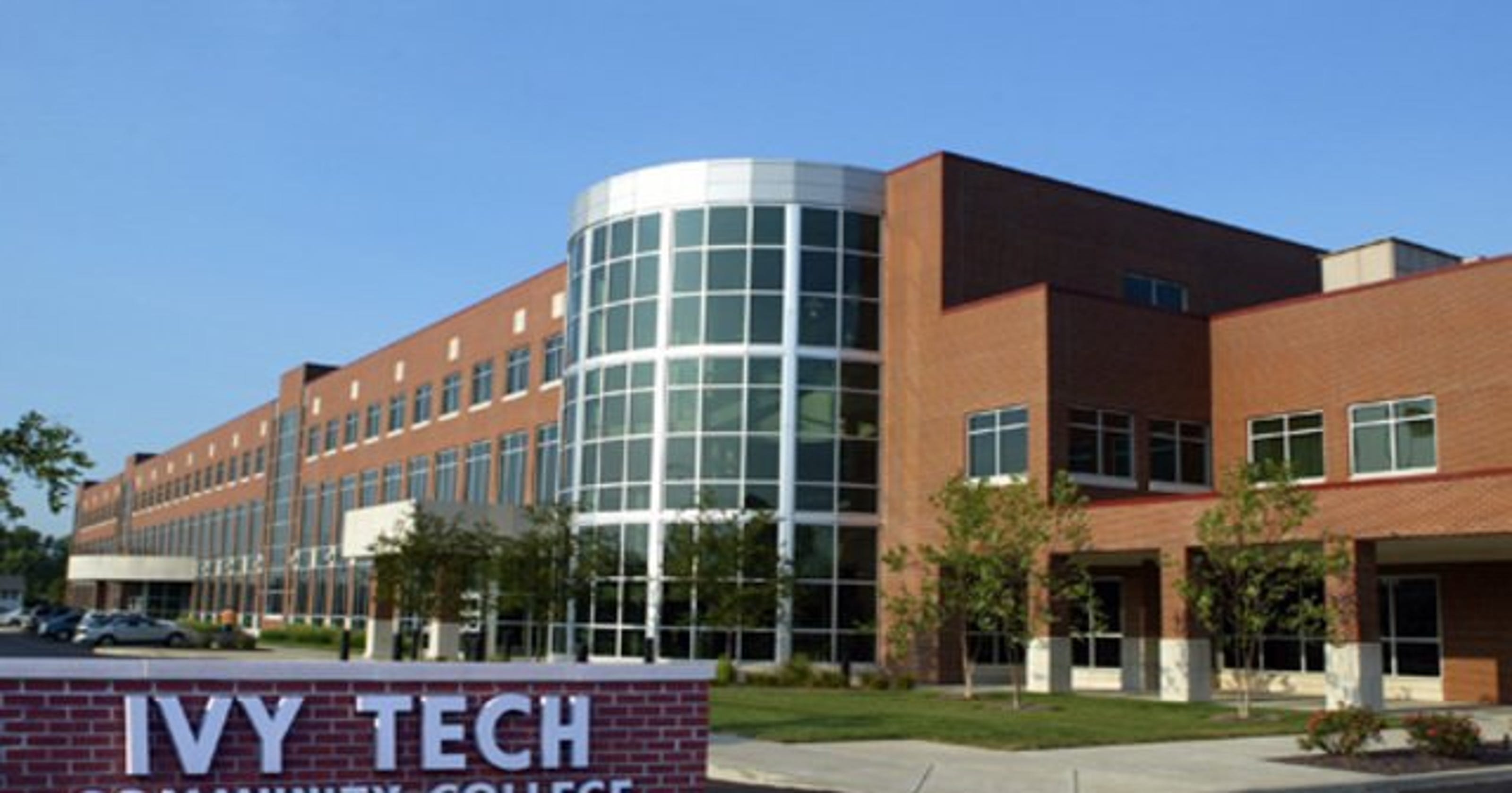 ivy-tech-fall-2018-enrollment-slightly-lower-expected-to-increase
