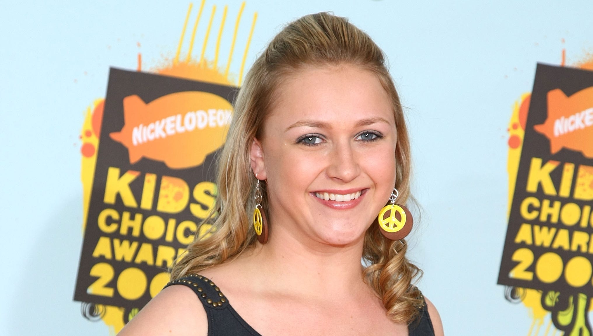 The Patriot' actress Skye McCole Bartusiak dies at 21