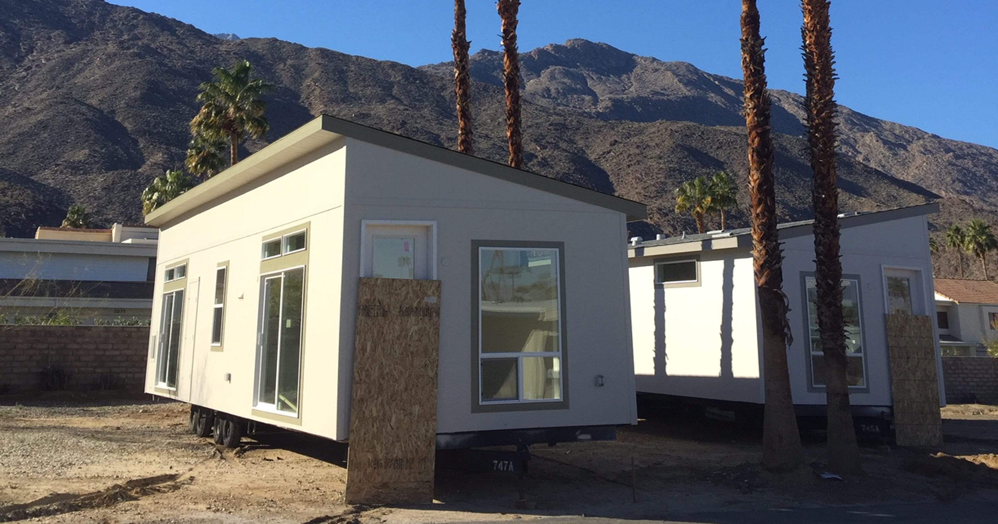 Palm Springs area builders see market for small houses