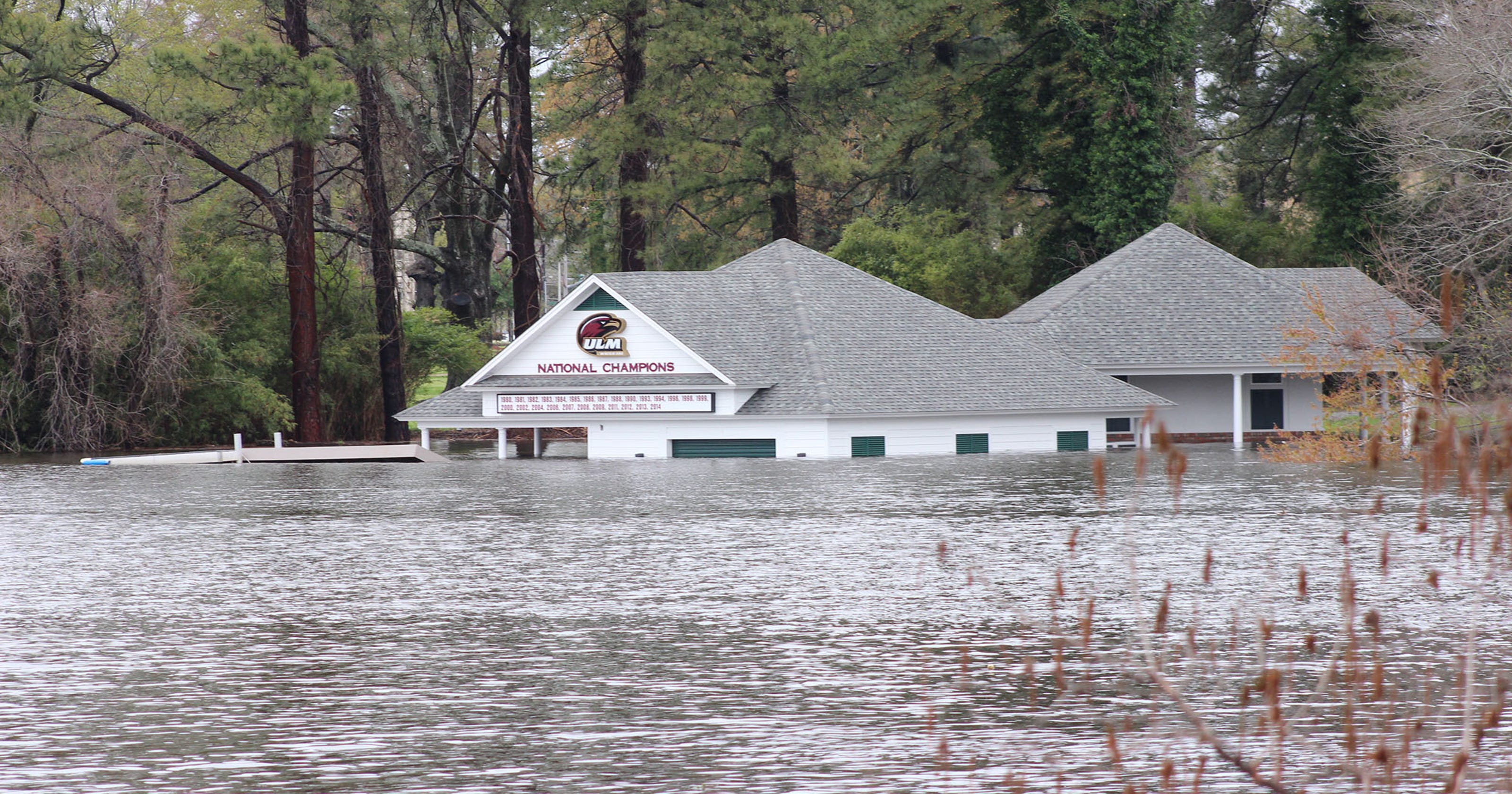 Louisiana still hit by flooding, rain