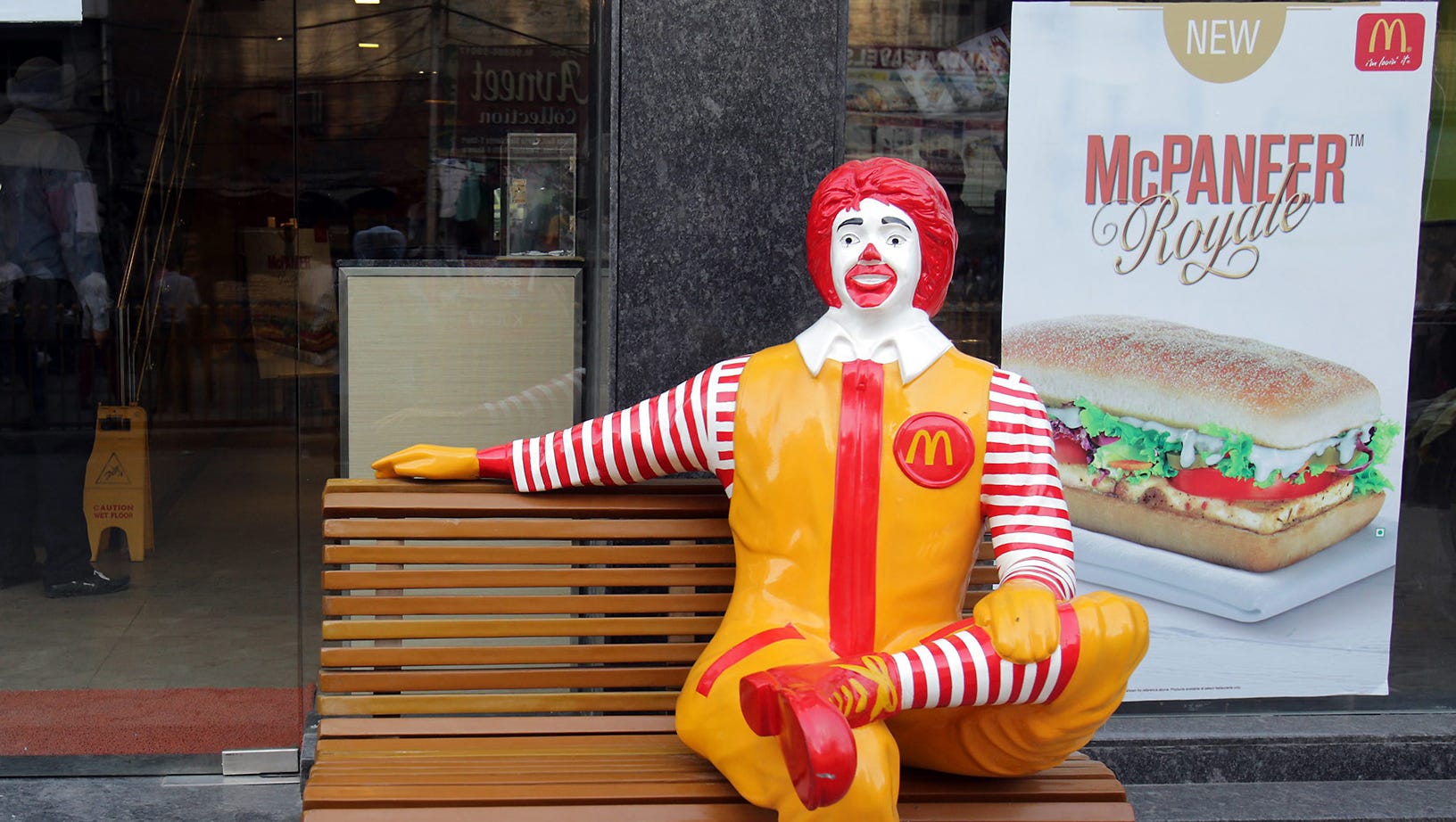Mcdonald S To Close 169 Outlets In India In Franchise Battle