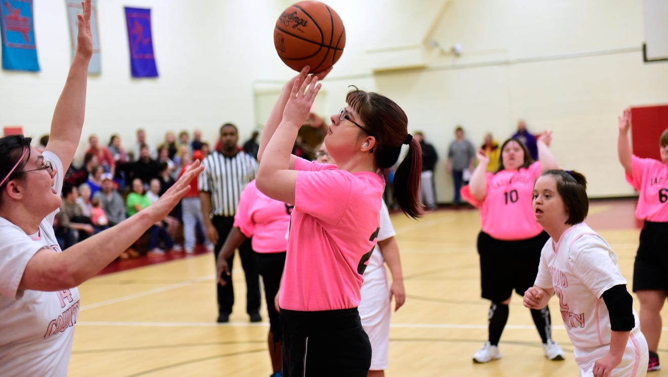 Spotlight Shines On Lady Rebels Basketball Team spotlight-shines-on-lady-rebels-basketball-team