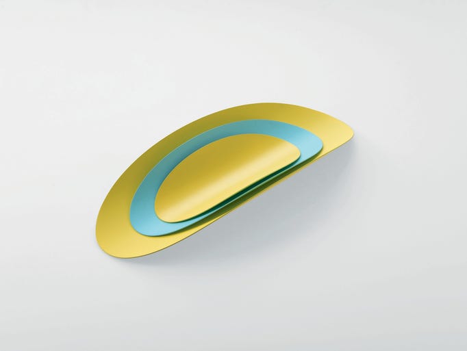 A simple, minimalistic ellipse is the basis for a collection