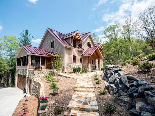 Home of the Week: Madison County's tranquil Skyfall