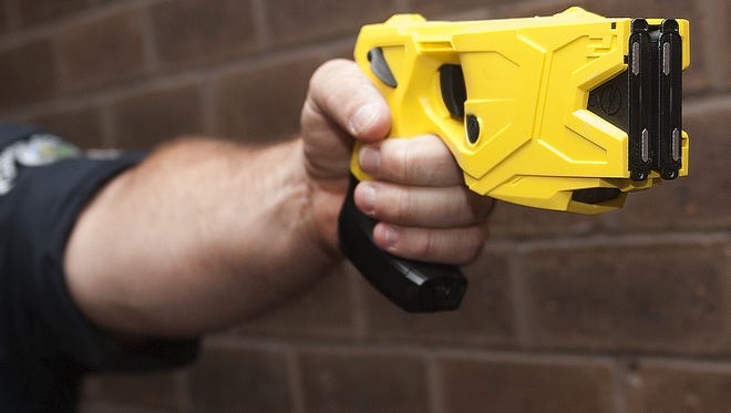New Jersey is closer to settling a lawsuit that would end the state's ban on civilians buying stun guns.
