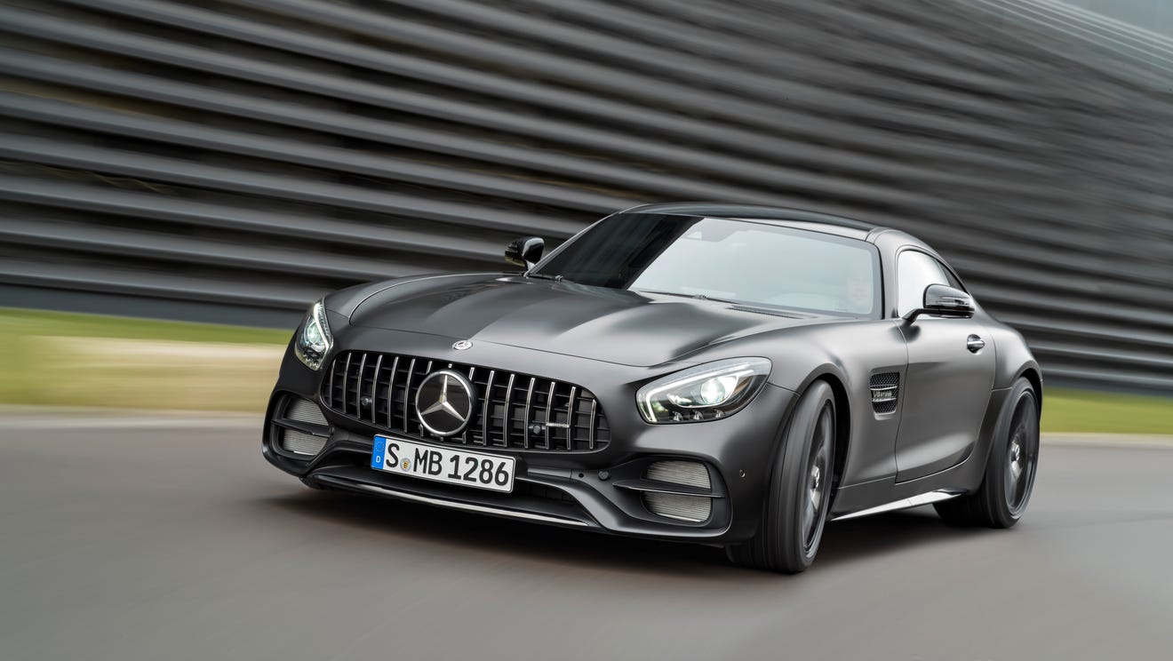 Mercedes unveils high-performance AMG models at NAIAS