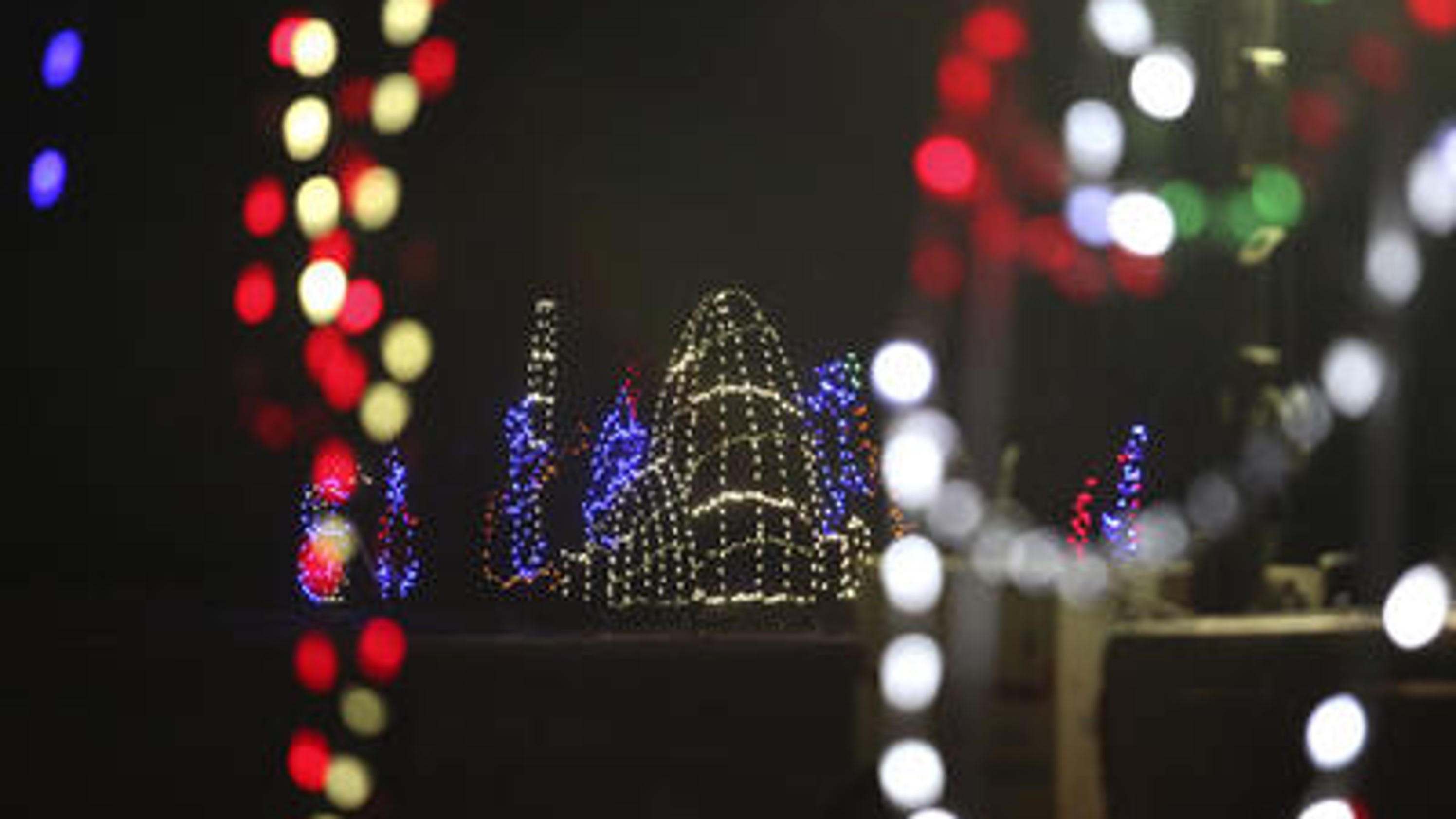 Mega Cavern's Lights Under Louisville Holiday light show