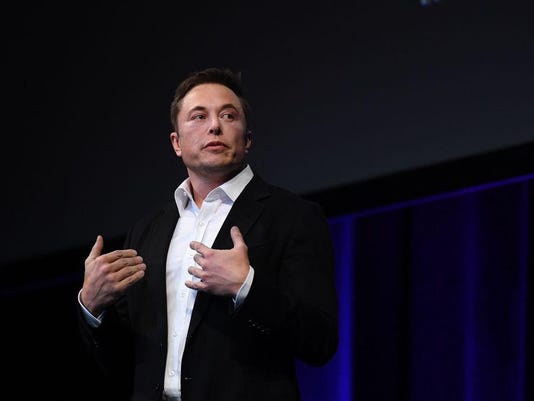 Elon Musk Presents SpaceX Plans To Colonise Mars