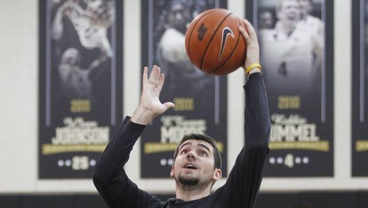 Unoh Coach Family To Purdue S Mathias