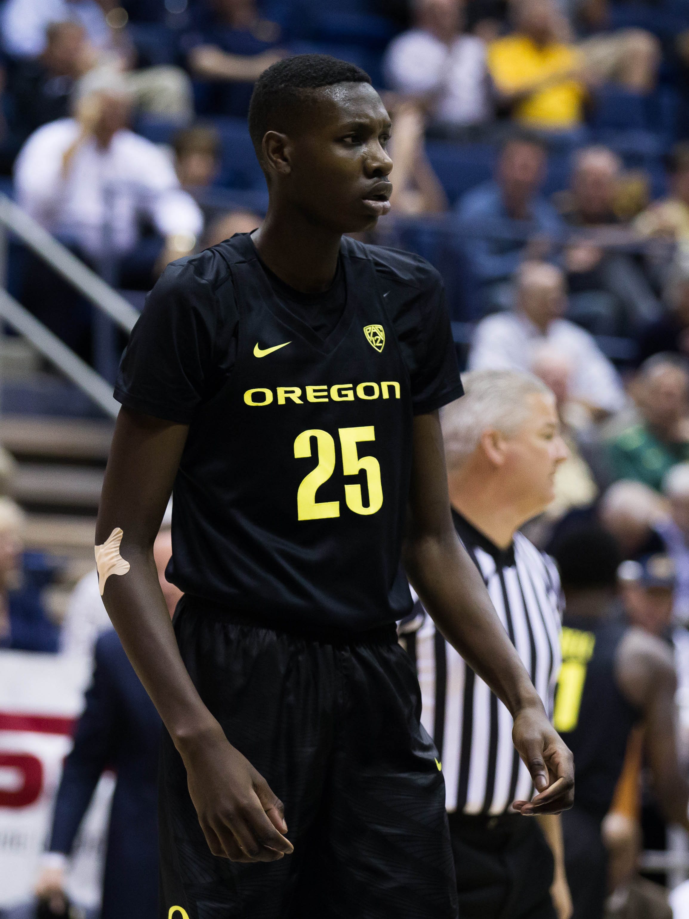 Basketball gives Oregon's Chris Boucher a shot at life