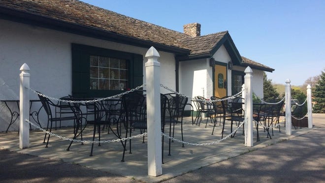 Timothy Patrick Baumer opened Timothy Patrick’s Irish Restaurant and Pub in Penfield back in 1985, with the goal of creating a place with the look and feel of an authentic Irish pub.