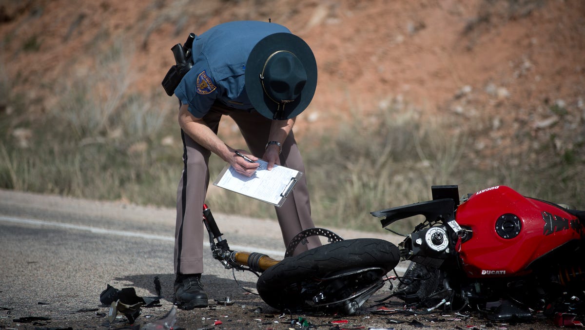 Headon motorcycle crash kills 2 at Horsetooth Reservior