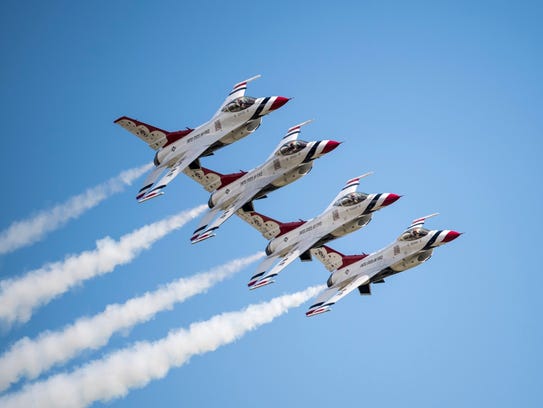 The United States Air Force Thunderbird demonstration