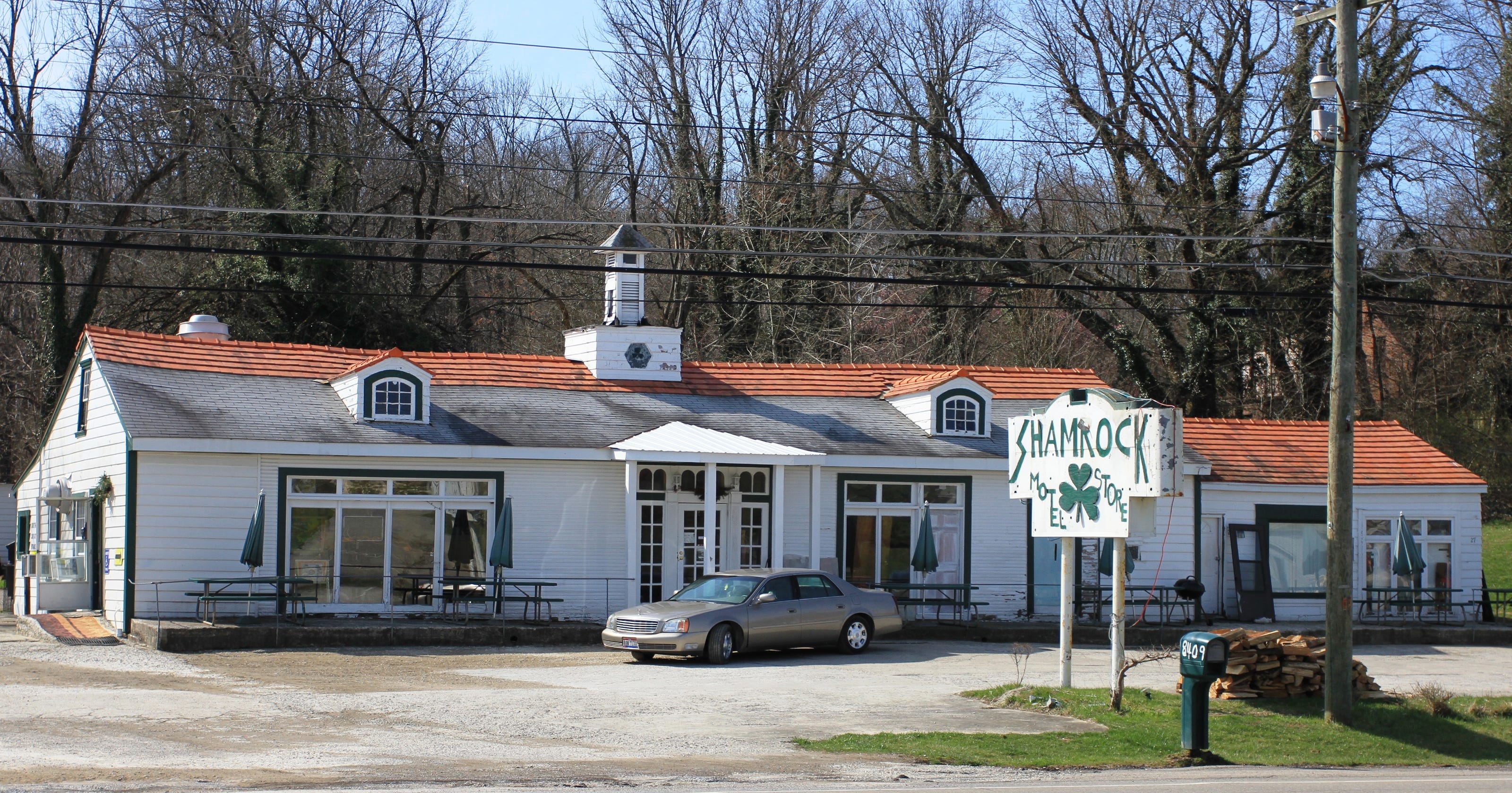 State orders renters to evacuate Etna's Shamrock Motel