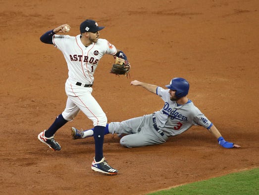 Game 3 at Minute Maid Park: Houston Astros shortstop