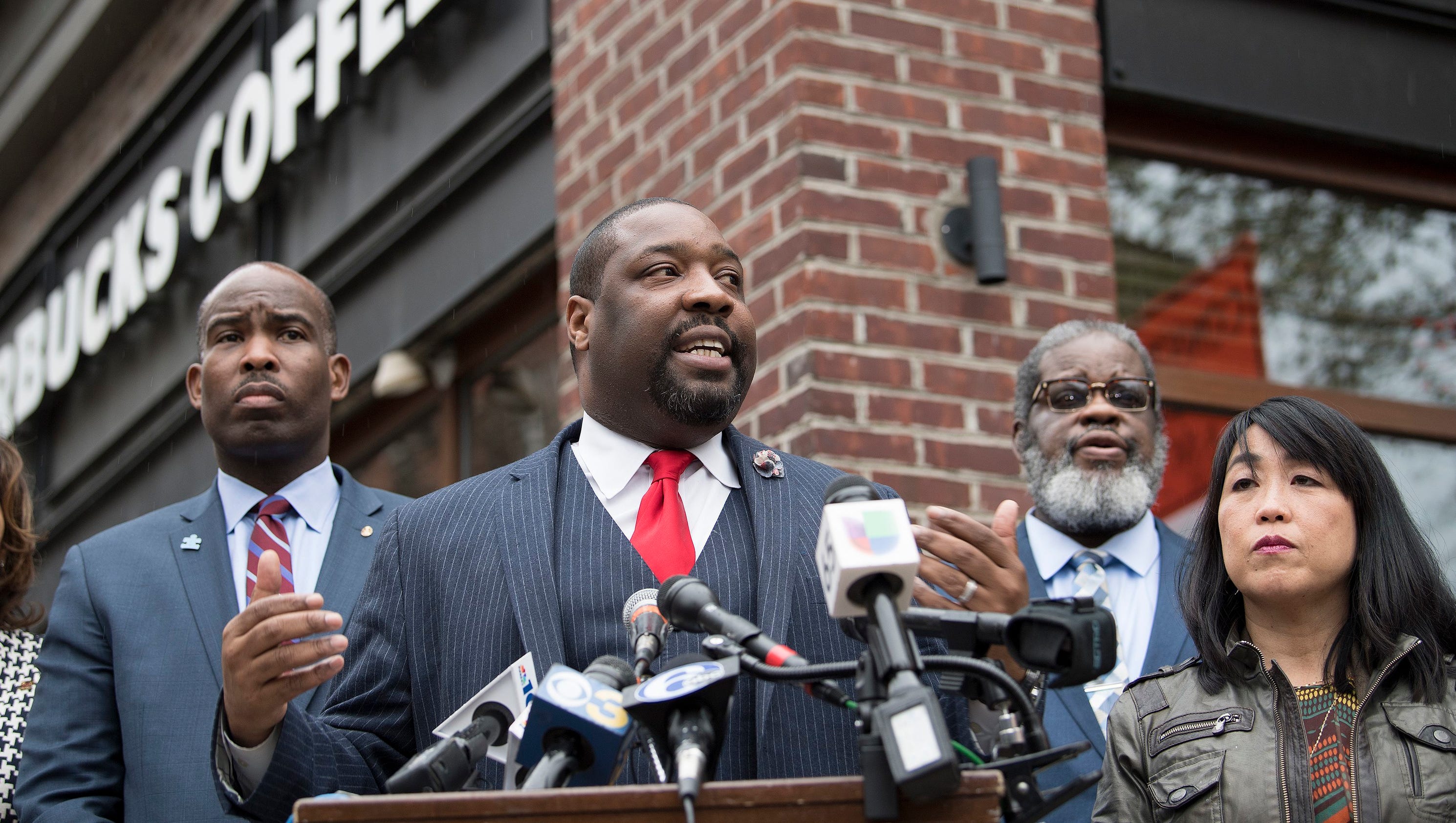 Starbucks' 911 call that caused Philadelphia arrests of 2 black men