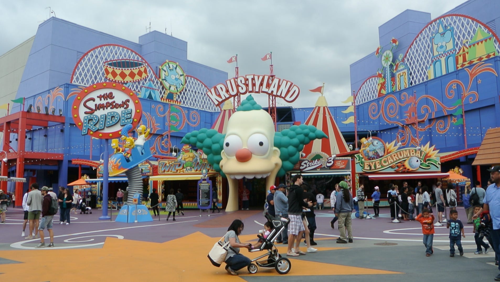 Simpsons Springfield Arrives In Hollywood