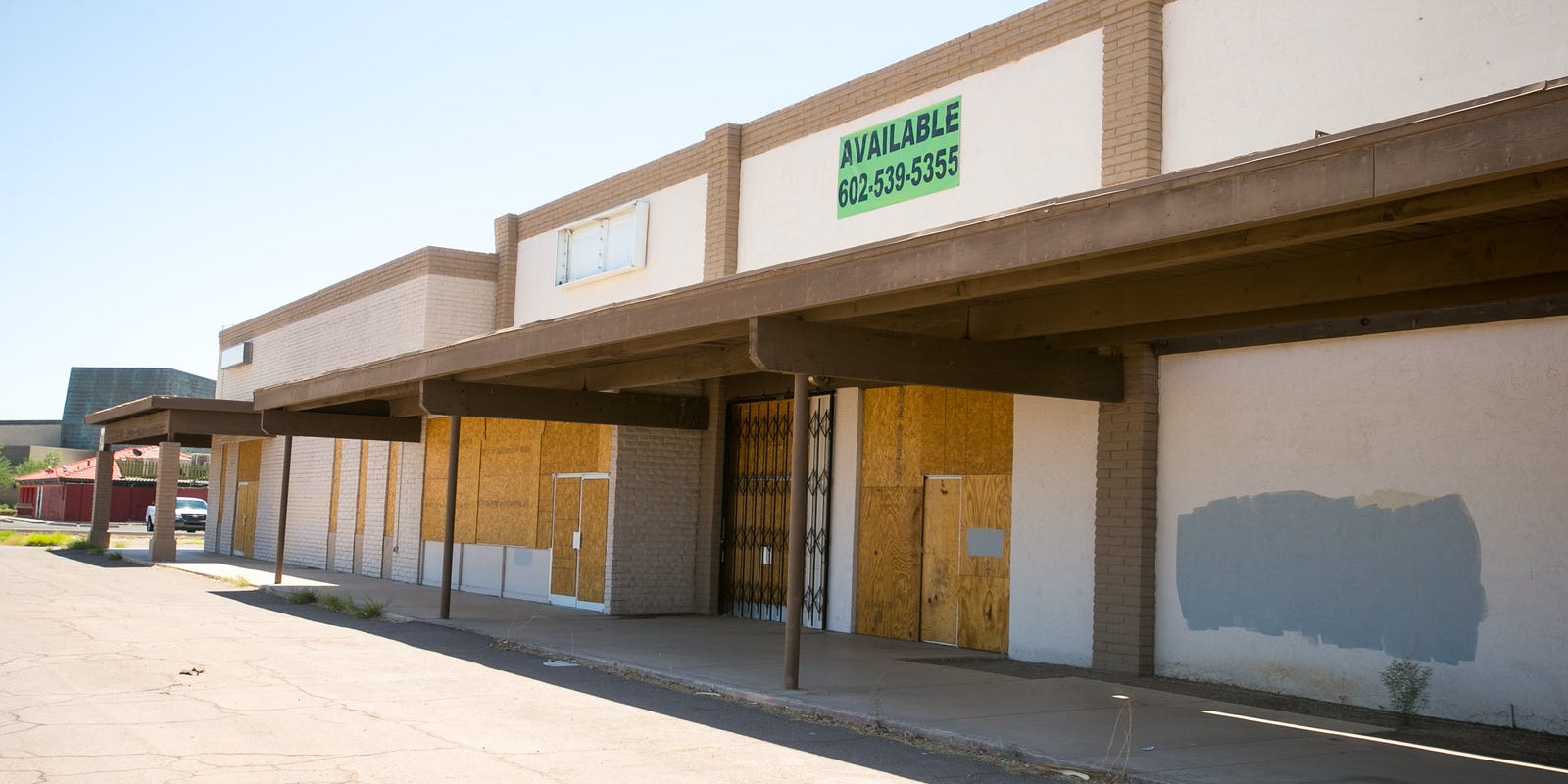 Will The Old Smitty S Grocery Store In Peoria Be Demolished