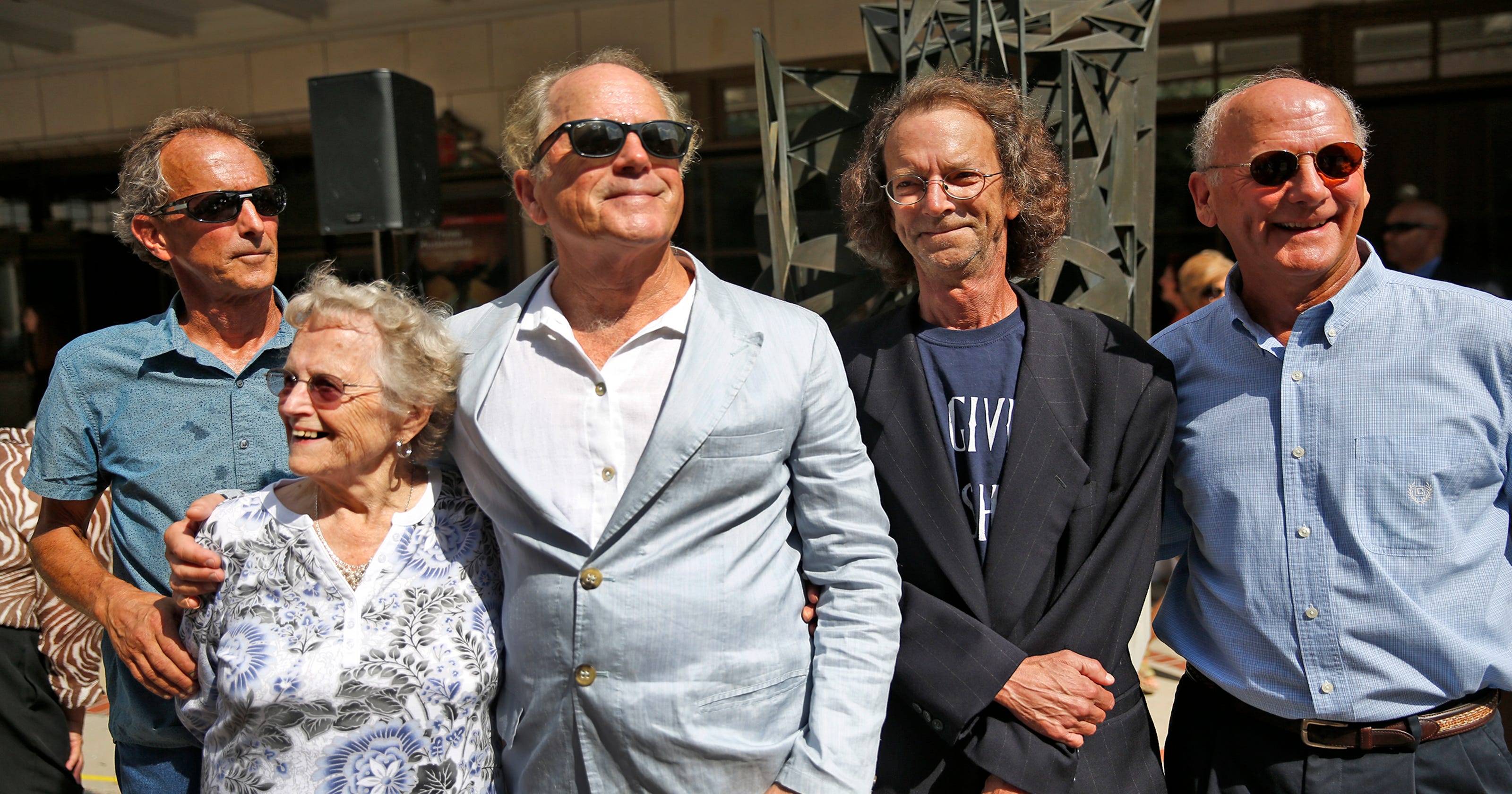 Meryl Streep Son In Law The Surprising Details About Her Family - mdd7w22