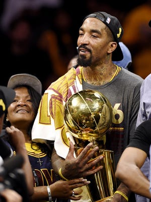 NBA Finals: J.R. Smith, family rise above scrutiny