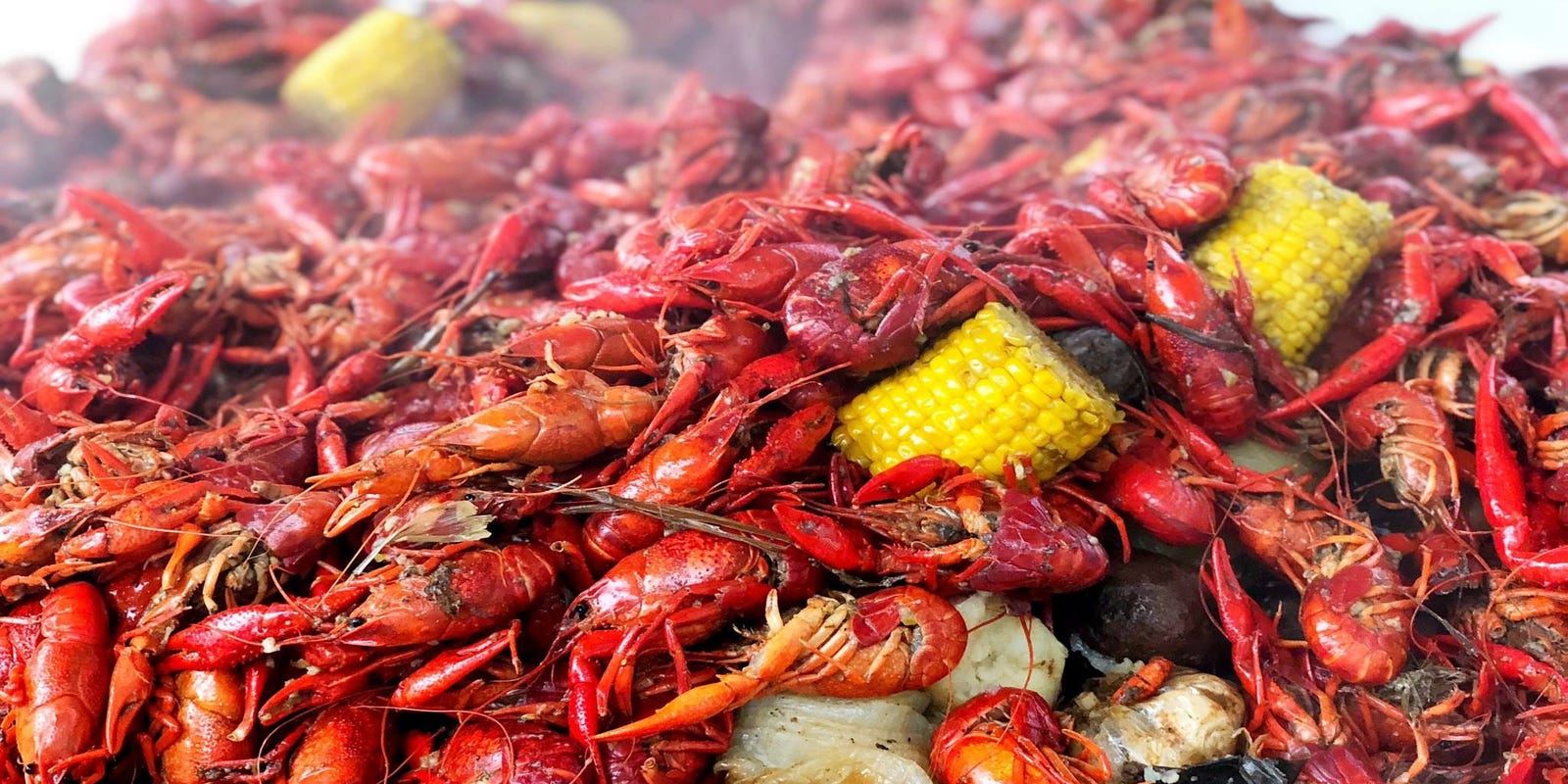 سيفتح Cajun Steamer في Murfreesboro ، مغلق Boro Town Cakes