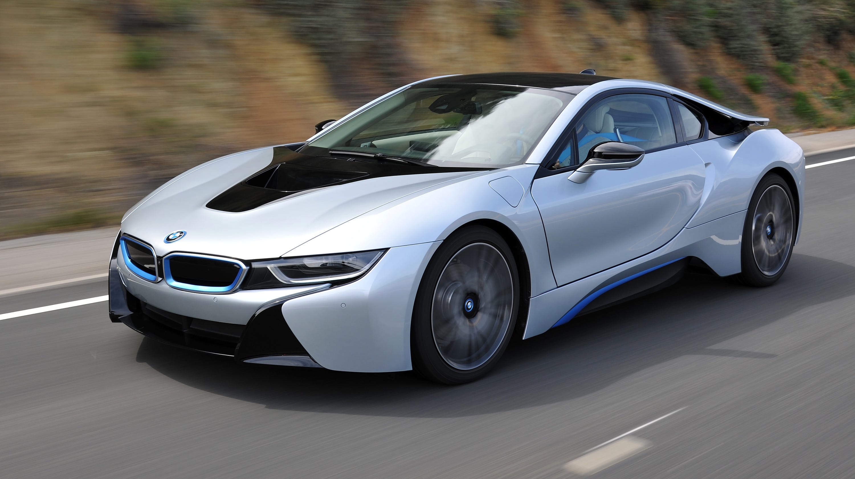 BMW i8 points to the future of cars