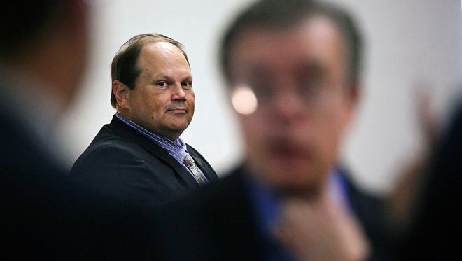 Eddie Tipton looks over at his lawyers before the start of his 2015 trial in Des Moines.