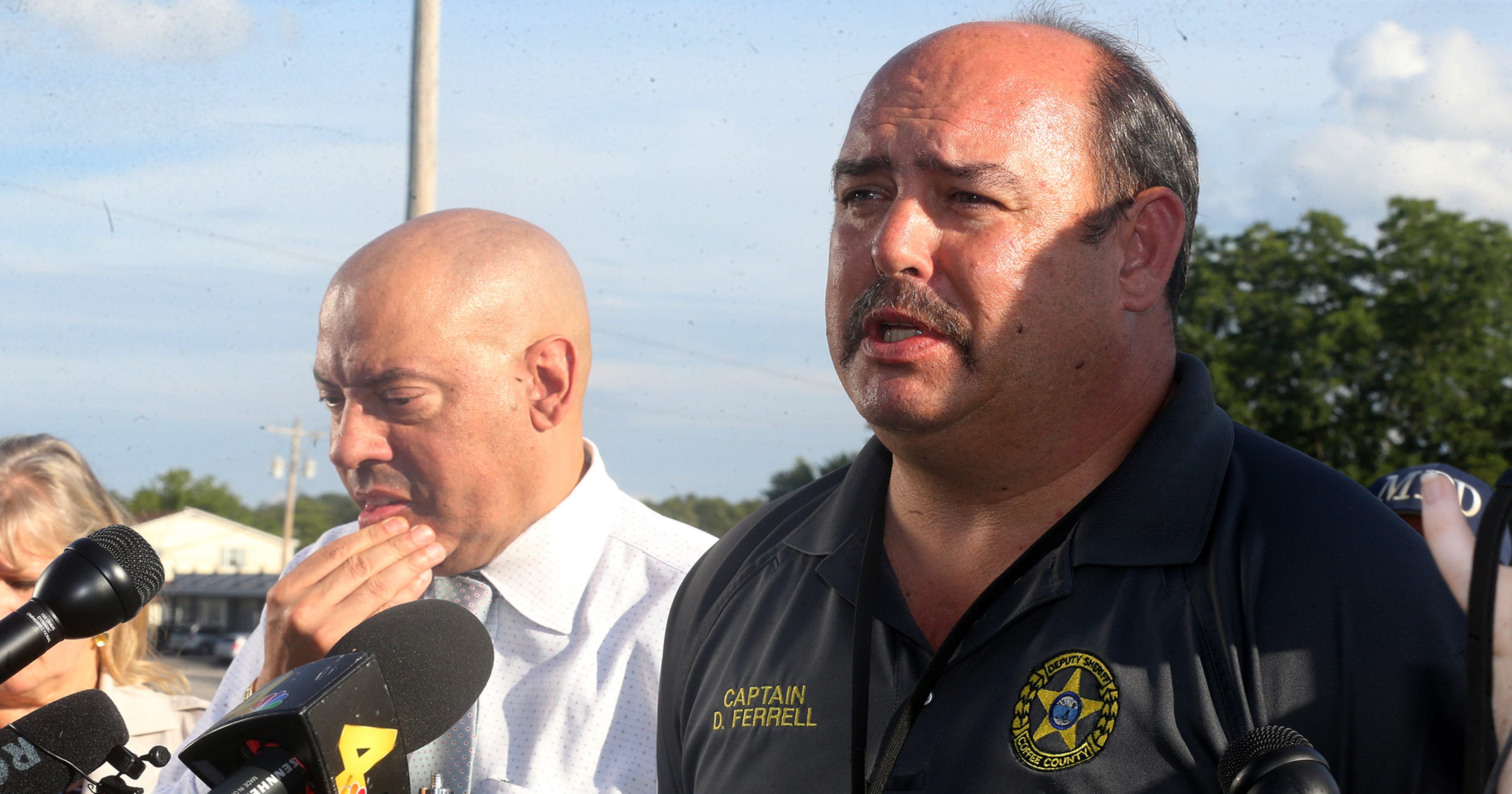 Sheriff's office Suspect grabbed Coffee County deputy's gun, started
