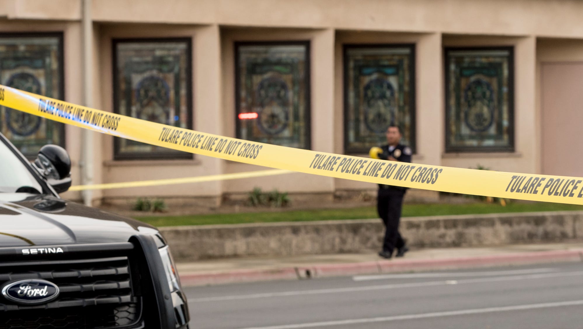 Raw Video Tulare Police Shoot Man Who Fought Officers