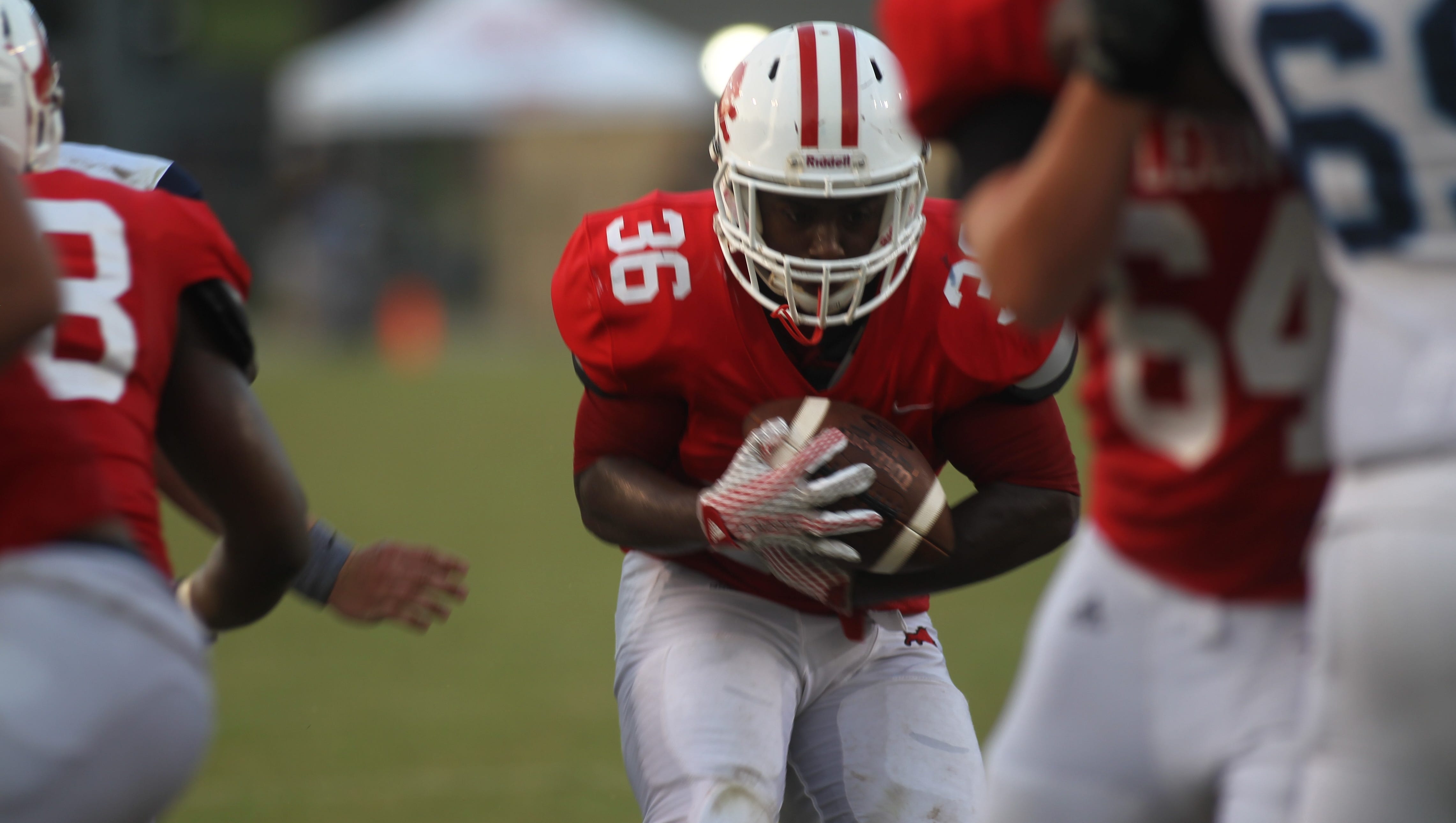 Prep Football Roundup Leon Lincoln Pick Up Big Wins In Week 1