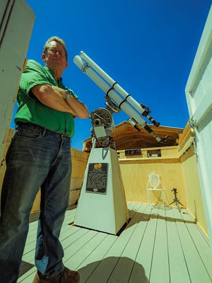 Jay Lawson and the Carl Wells telescope.