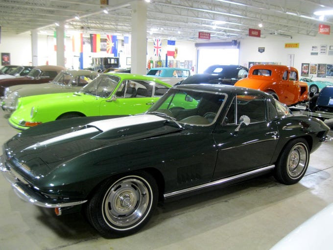 This 1967 Corvette Sting Ray Coupe has a 427-inch