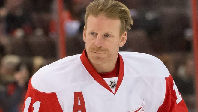Daniel Alfredsson will skate for a couple weeks before deciding on his future.