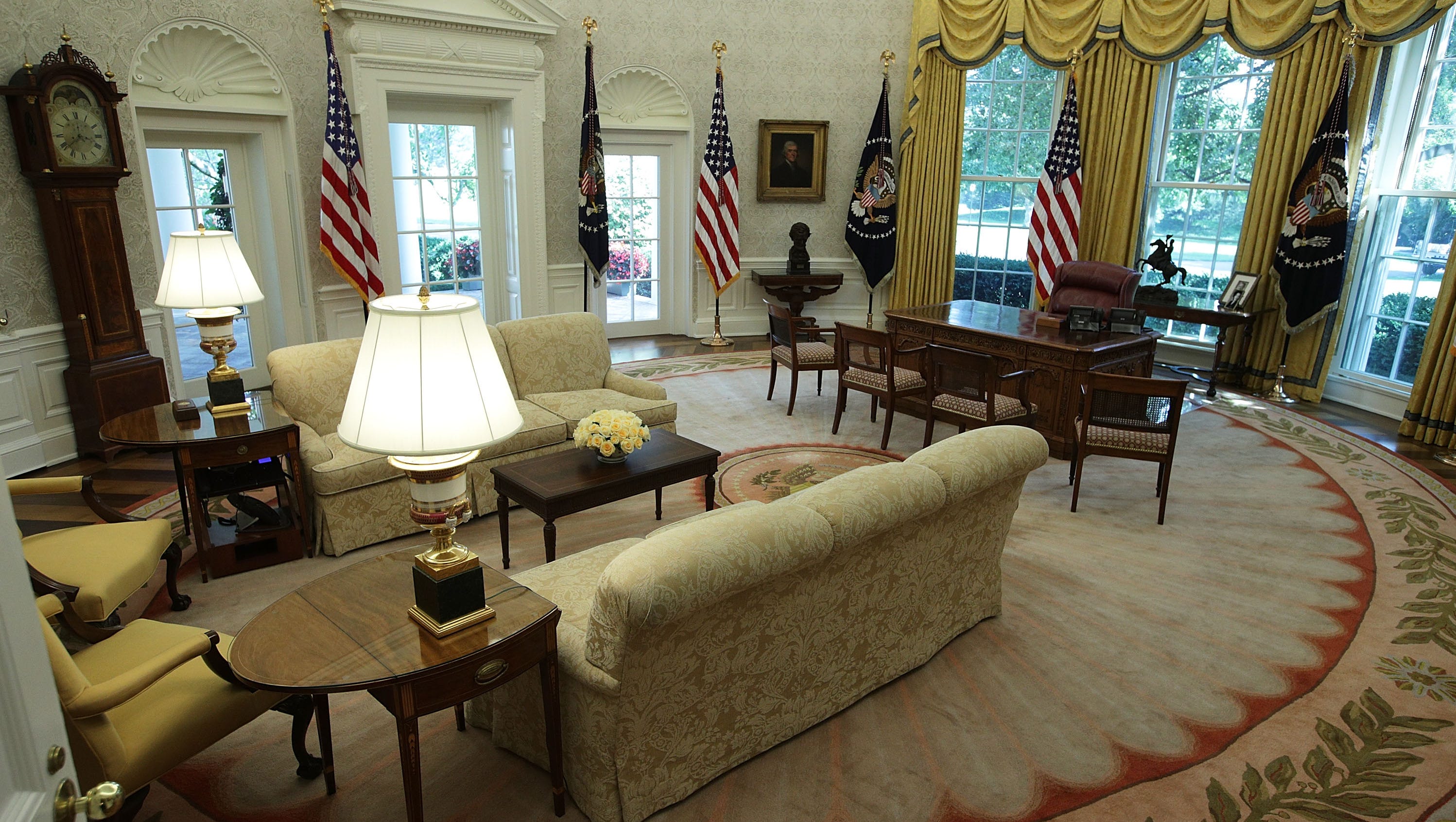 York Wallcoverings delivers on White House rush order selected by Donald  Trump