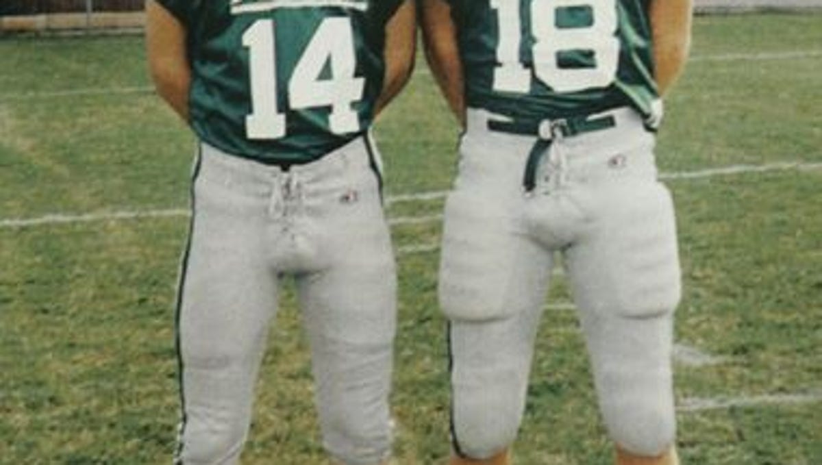 Peyton Manning S Roots Of Stardom Go Back To Family Friends