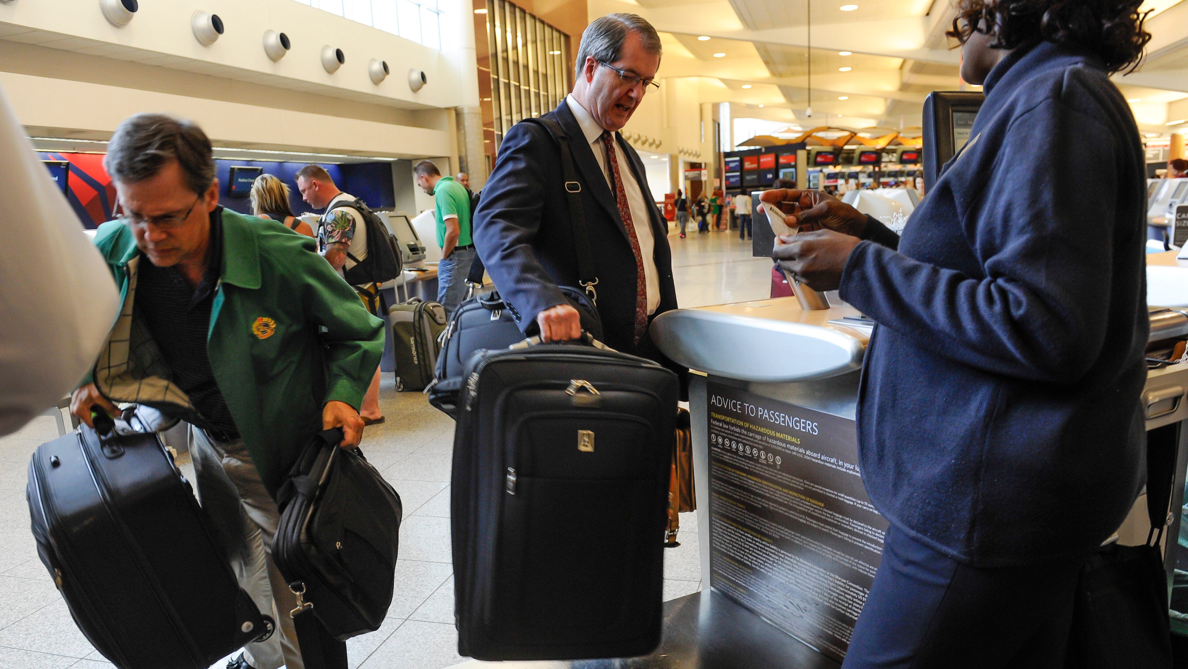 Airline Baggage Fees: 5 Ways To Avoid Them