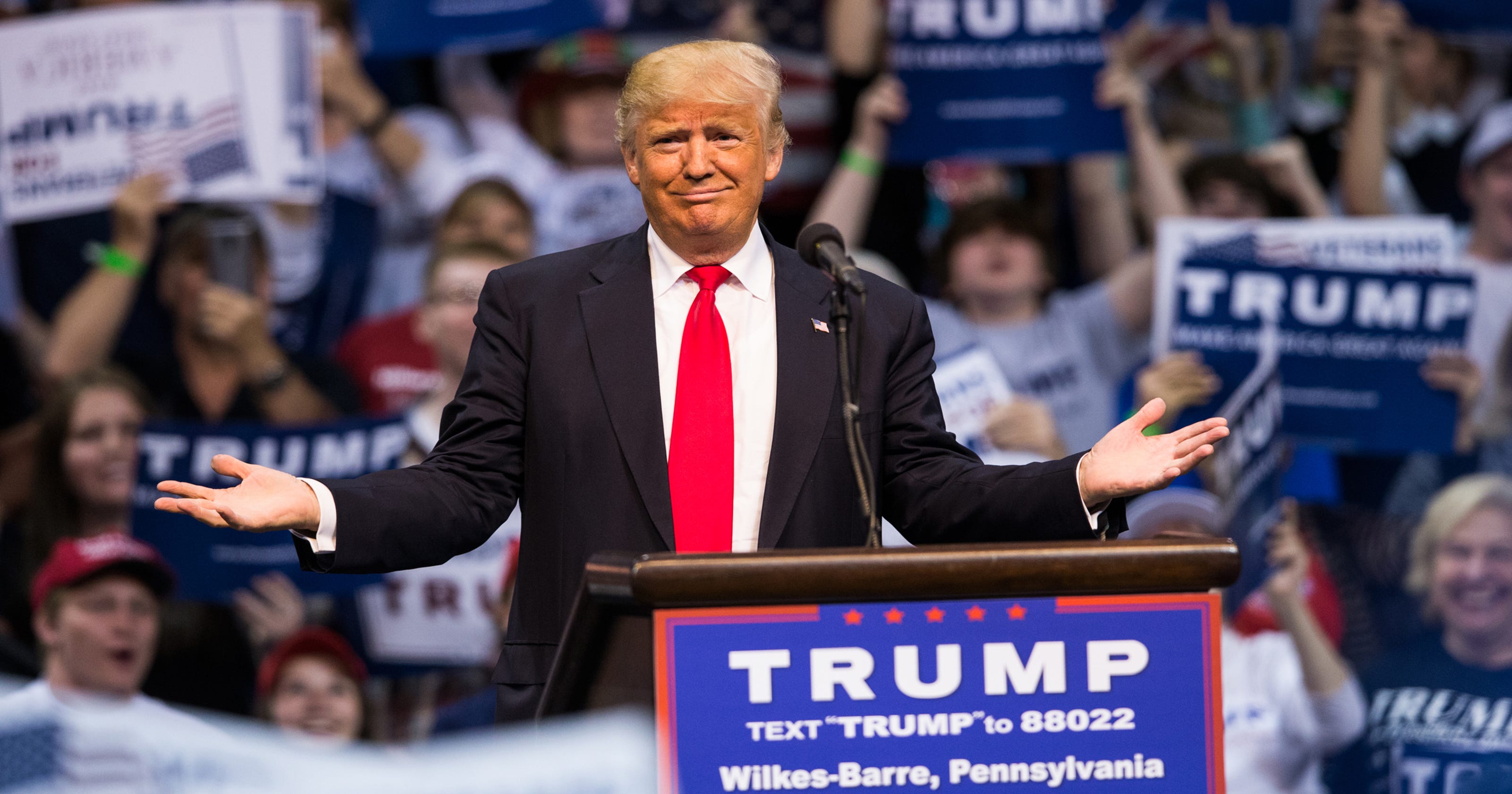 Trump campaign sued over text messages